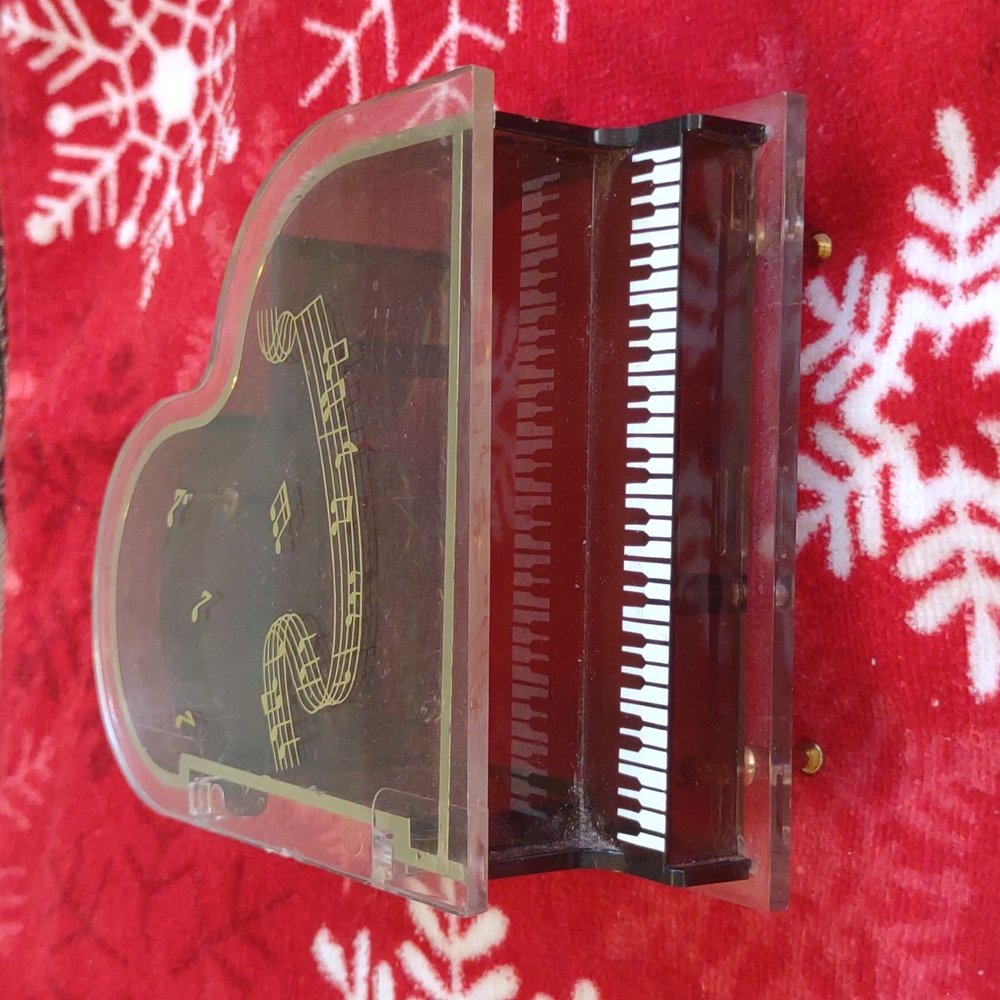 Vintage Piano Jewelry/Music Box - Picture 4 of 7
